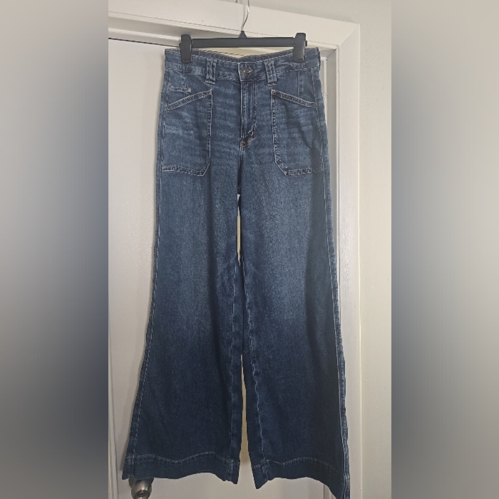 American Eagle Classic Blue Wide-Leg Women Jeans